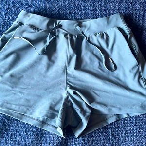 very comfortable aqua active shorts